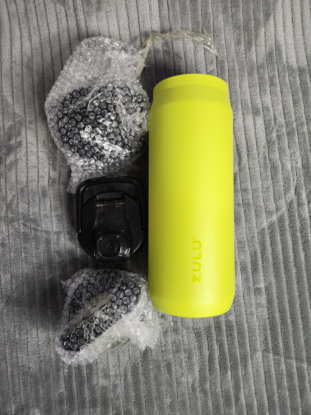 Zulu 32oz Ace vacuum-insulated stainless steel water bottle guac green new